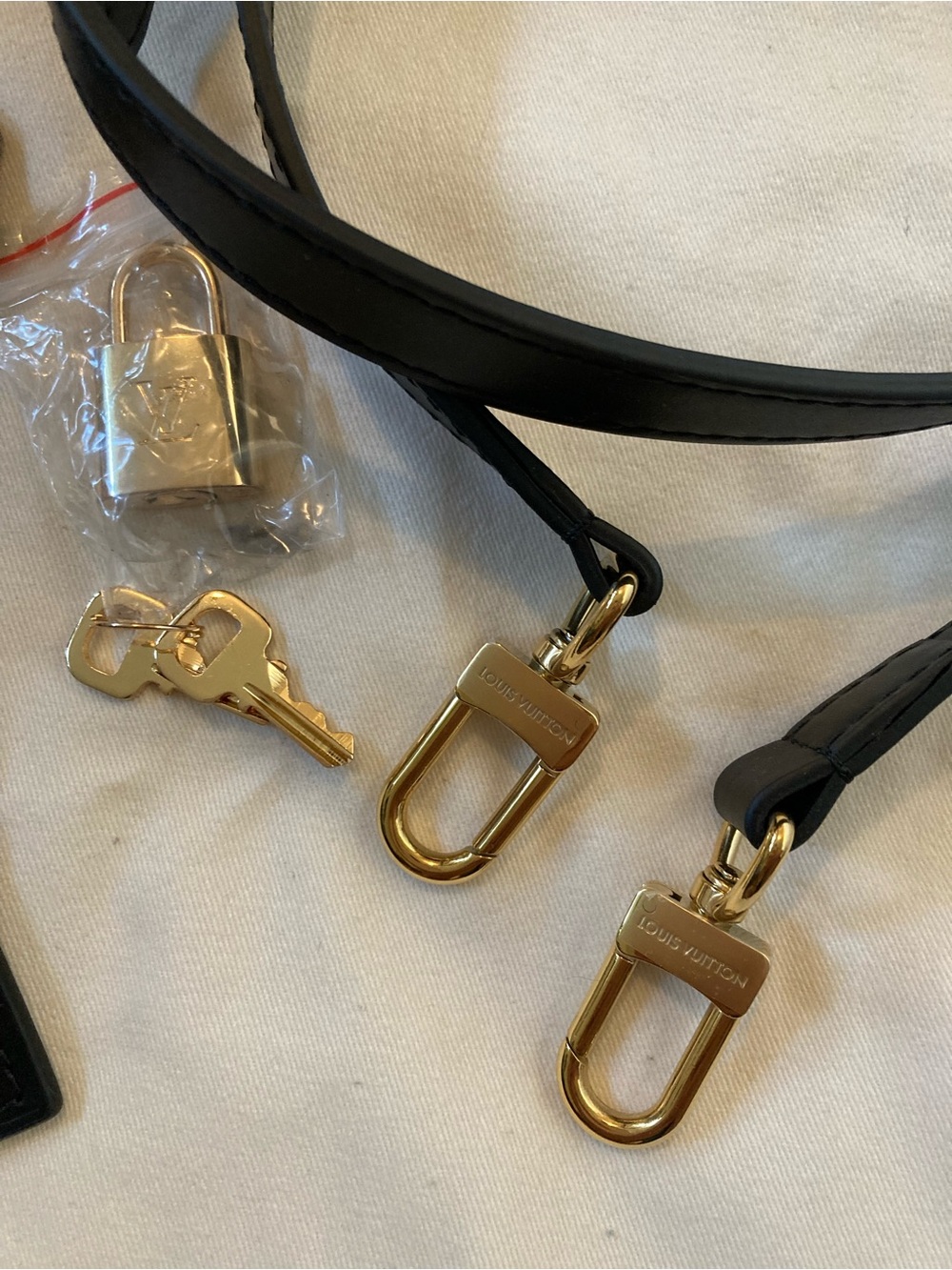 Black logo soft speedy monogram bag - Picture 12 of 16